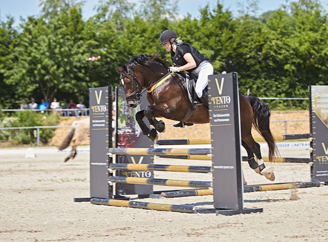 2023MueckePonyJub0033