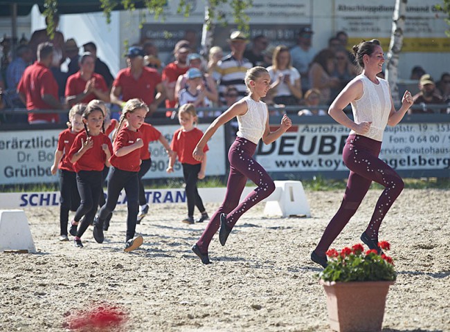 2023MueckePonyJub0188