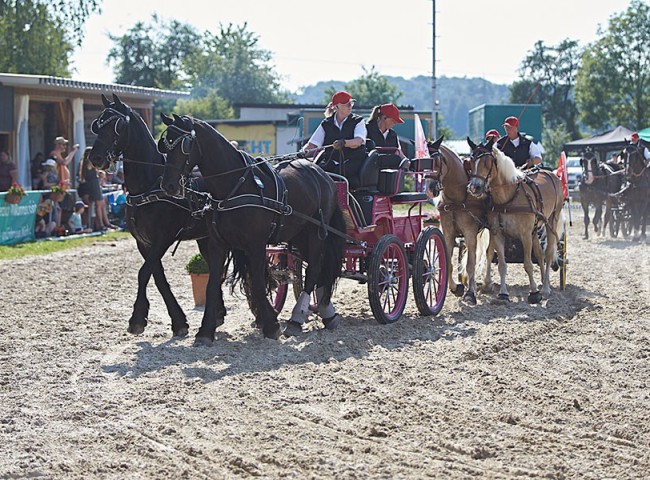 2023MueckePonyJub0204