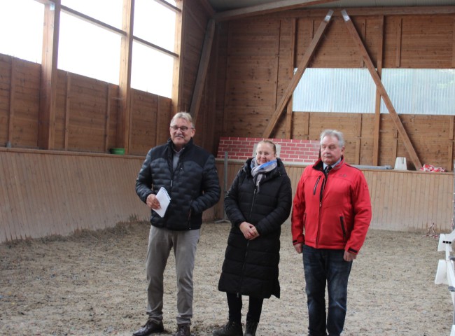 Richterteam Jeanette Eckert , Klaus Biedenkopf und Trainingsleiter Andreas Müller 